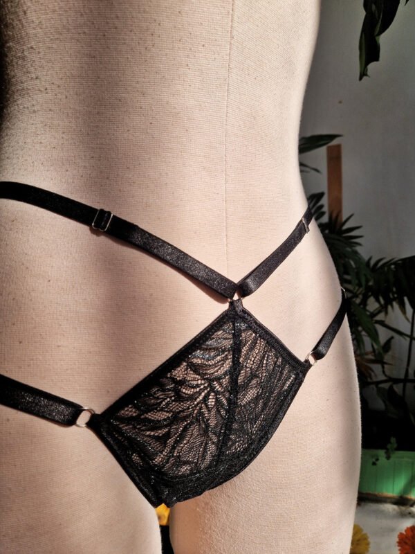 Luna Seduction Thong Set - Image 4