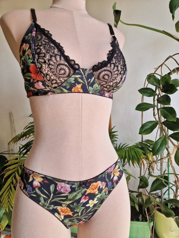 Phoebe Set - Image 4