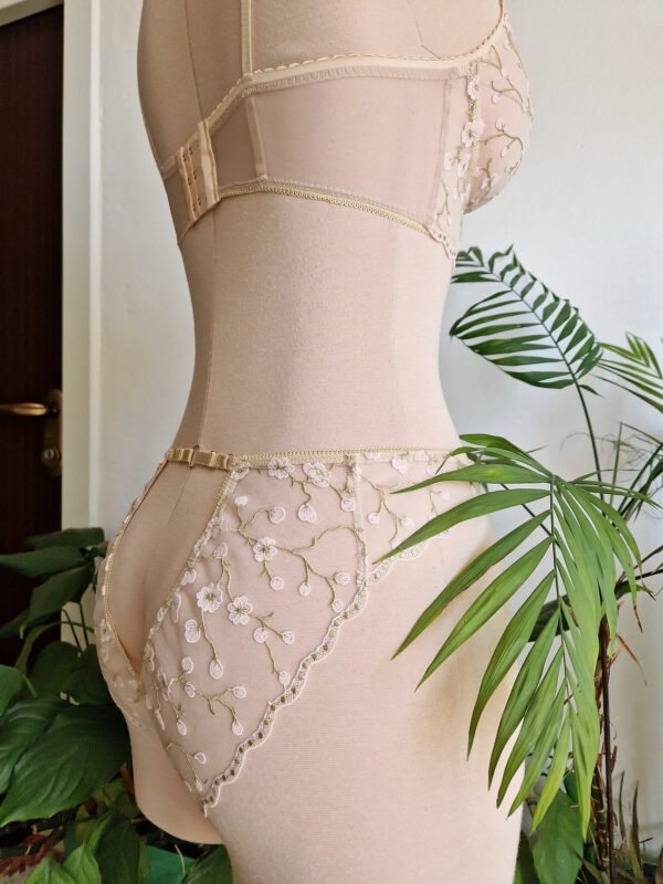 Sakura Bottoms - Classic & Ouvert Styles - Image 5